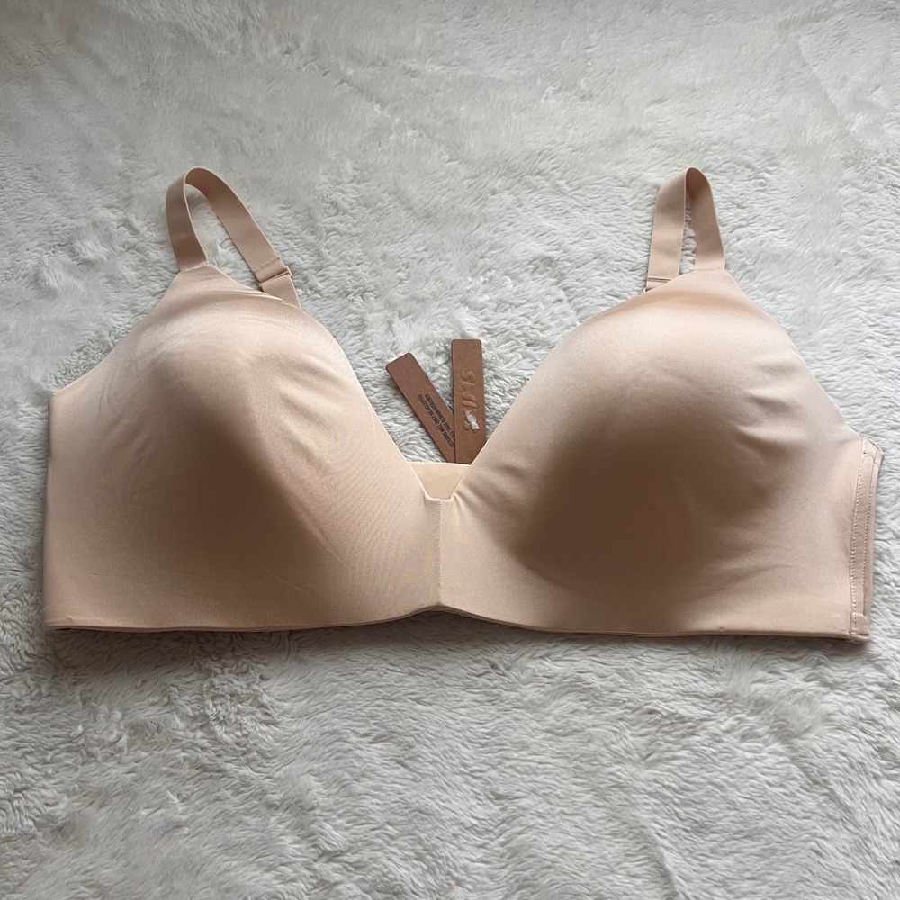 SKIMS Womens Wireless Lightly Lined Bra Sand BR-WRL-1889 Size 46D New With Tags